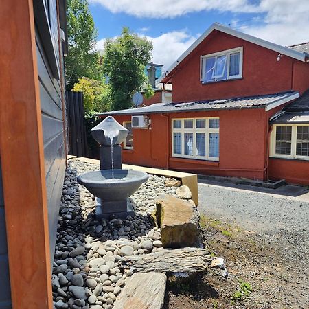 A Stone'S Throw From Town Main House Hotel Dunedin Exterior photo